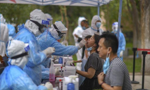 新疆最新疫情怎样了,新疆最新疫情状况深度解析，新疆最新疫情深度解析与现状报告