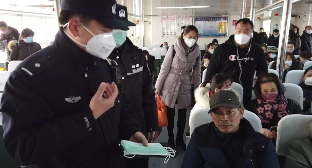 上海疫情最新实时情况,上海疫情最新实时情况，众志成城，共克时艰，上海疫情最新实时情况，众志成城，共同抗击疫情的挑战
