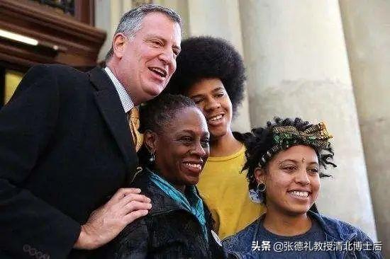 中国最新男同性恋趋势,中国最新男同性恋趋势，探索、认同与包容的旅程，中国男同性恋趋势，探索、认同与包容的旅程发展报告分析