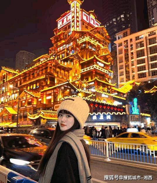 重庆旅游团报名五日游价格,重庆五日游精彩之旅，探索美食与美景的绝佳体验，重庆五日游，美食与美景的绝佳体验及旅游团报名价格揭秘