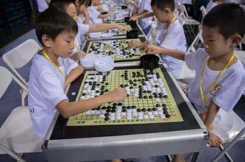 2020年最新棋牌,探索最新棋牌世界，一场思维的盛宴，最新棋牌盛宴，思维的碰撞与探索之旅